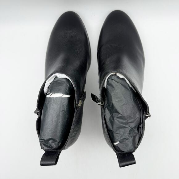 Vionic Womens Cecily Ankle Boots US 6 Wide Black Leather Waterproof EUC - Picture 10 of 14